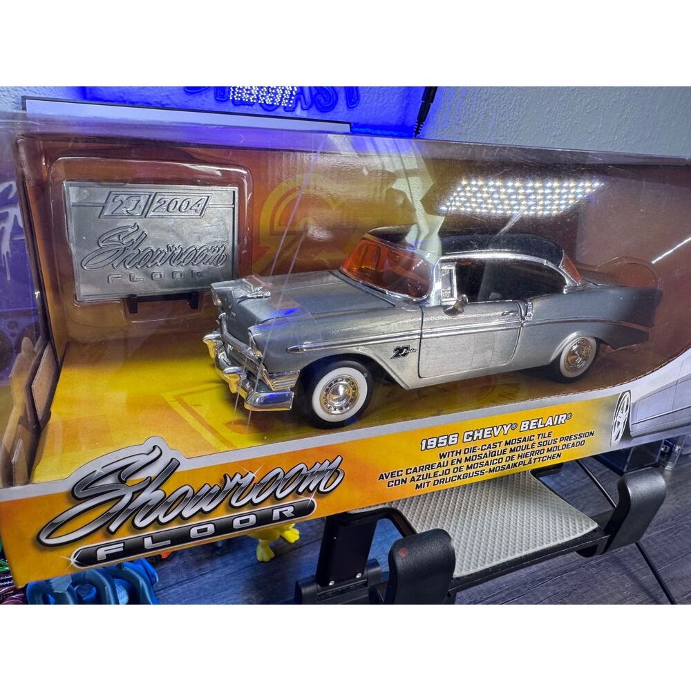 Jada 1/24 20th Anniversary raw 1956 Chevy Bel Air - Picture 2 of 4
